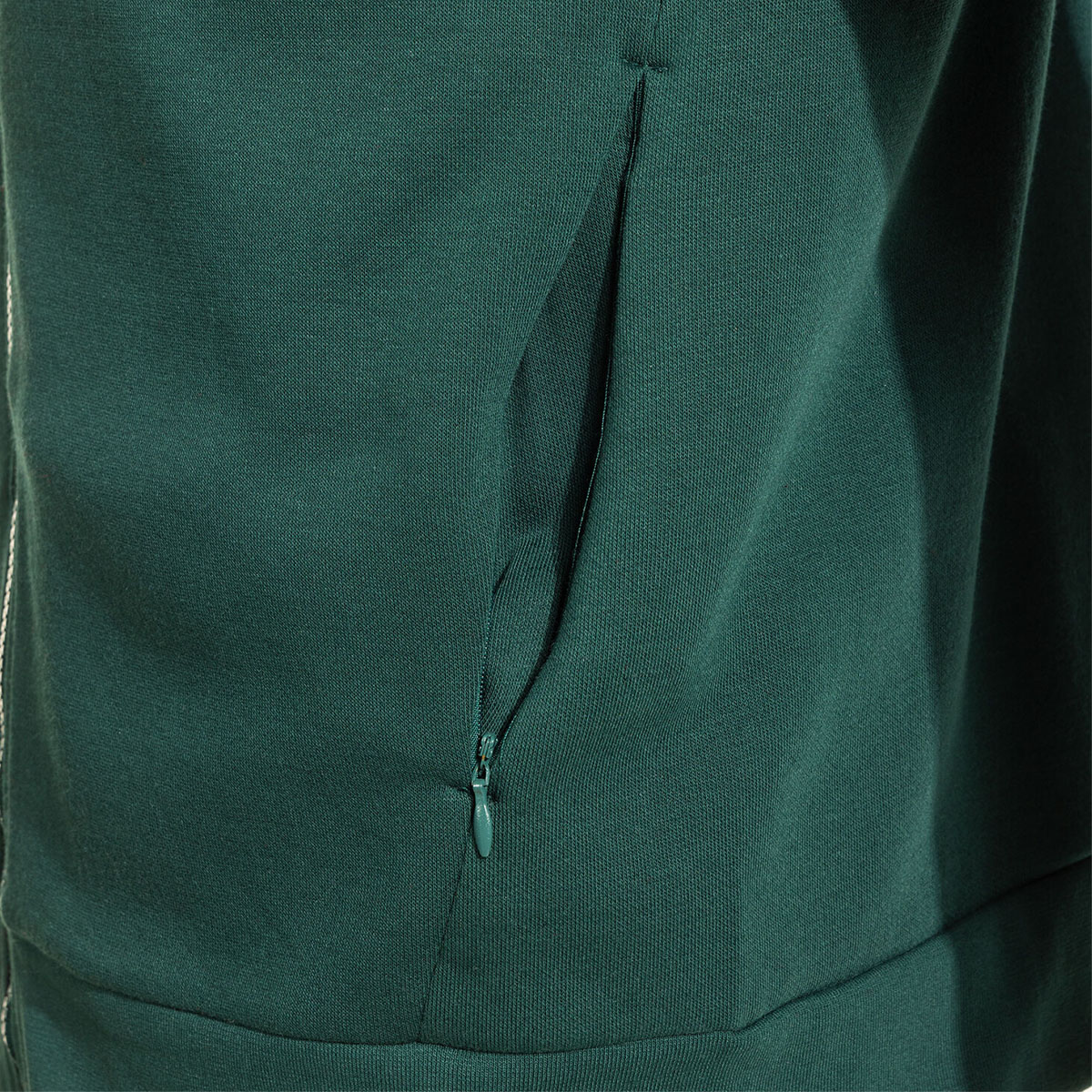 SUDADERA JOMA ICONO STREET ZIP-UP PARA CABALLERO COLOR VERDE NEGRO