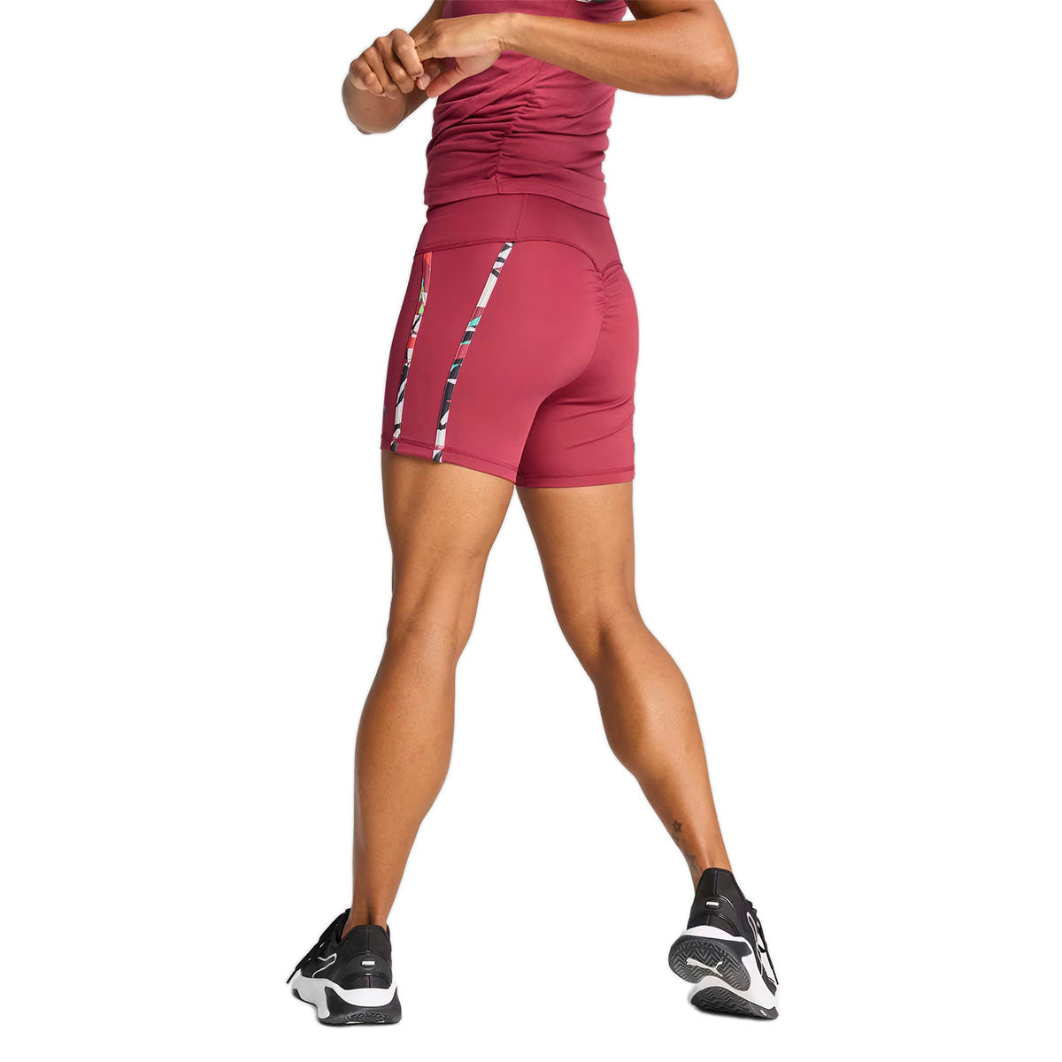 SHORT PUMA TROPICAL PARA DAMA COLOR VINO