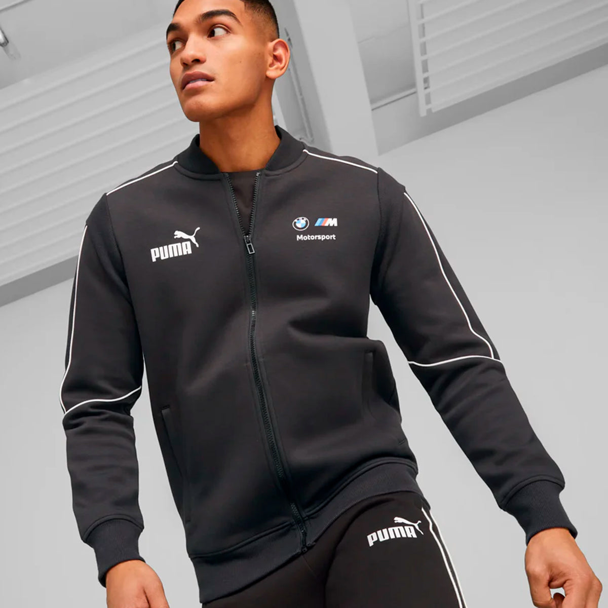 CHAMARRA PUMA MOTORSPORT BMW MT7 PARA CABALLERO COLOR NEGRO