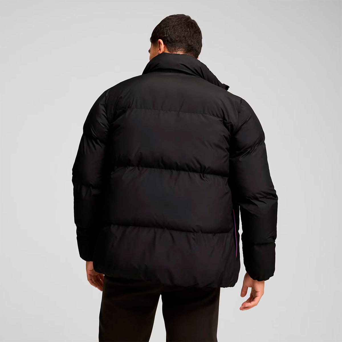 CHAMARRA PUMA MOTORSPORT ESS+ PARA CABALLERO COLOR NEGRO