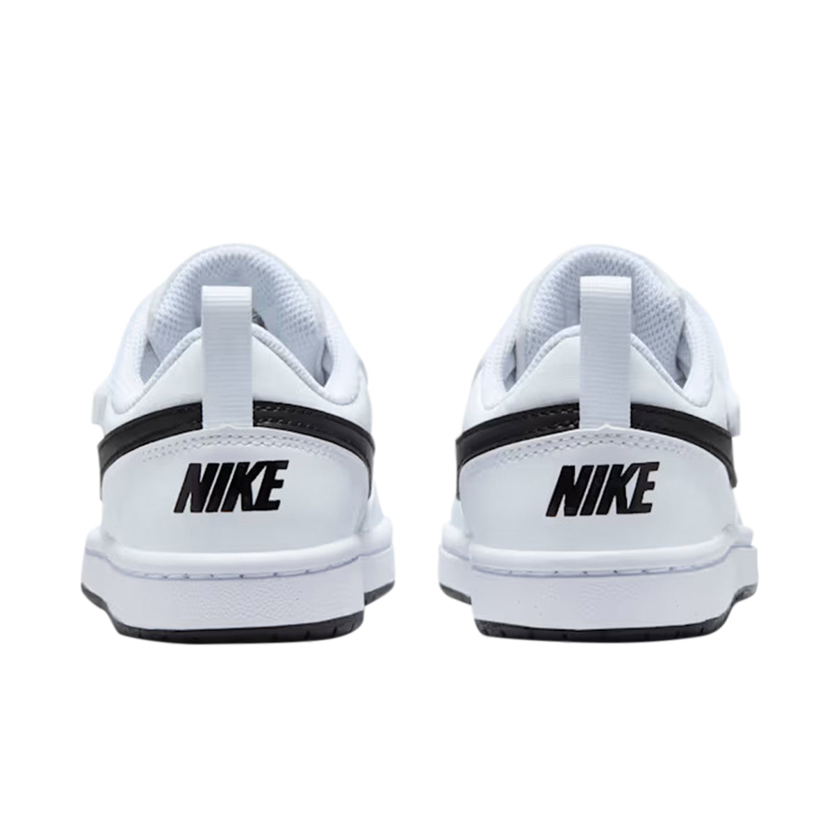 TENIS NIKE COURT COTOUGH PARA NIÑO COLOR BLANCO NEGRO