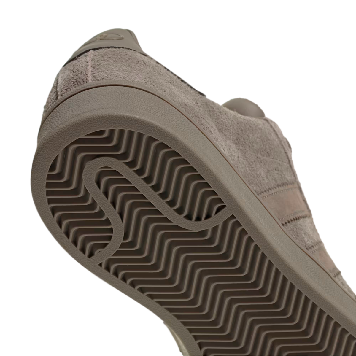 TENIS ADIDAS x AUDI REVOLUT CAMPUS PARA CABALLERO COLOR GRIS